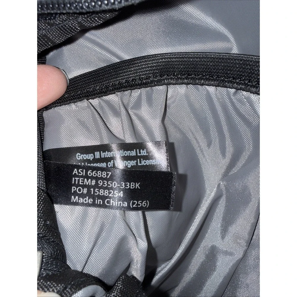 NWT Swiss‎ Gear By Wenger #9350  Backpack Black & Black NEW. 5279